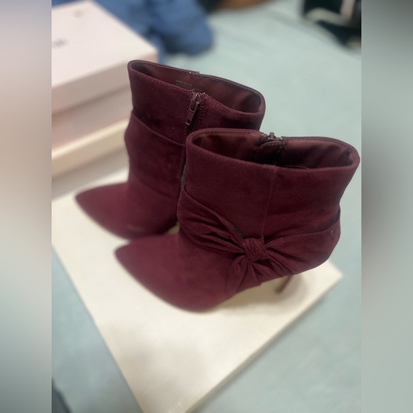 Booties - Picture 4 of 6